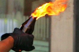 Na sedam kladionica bačeni molotovljevi kokteli
