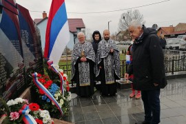 Parastos za ubijena 43 srpska borca iz Grbavice