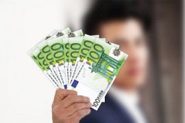 Više od pola miliona evra na računu ima 458 srpskih državljana