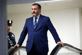 Senator Kruz u karantinu jer se rukovao s zaraženom osobom