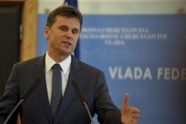 Novalić: Bh. kompanija će pokušati proizvesti respirator