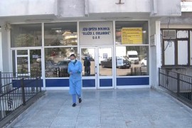 Medicinsko osoblje hirurgije i ginekologije u Baru u izolaciji