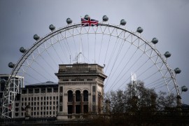 "Život u Britaniji bi mogao da se vrati u normalu za šest mjeseci"
