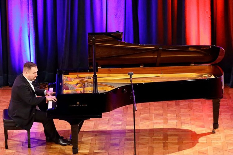 Koncert pijaniste Dinka Blagojevića održan u Banskom dvoru