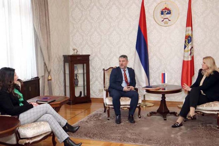 Cvijanovićeva podržala projekat za borbu protiv bolesti zavisnosti