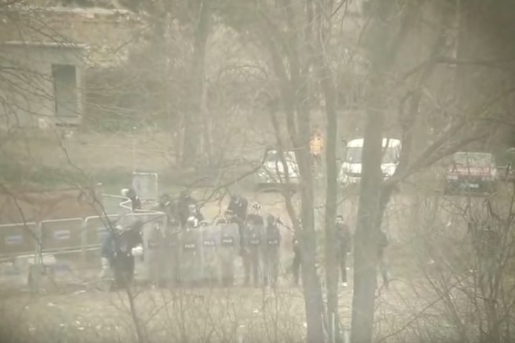 Objavljen video na kojem turska policija navodno napada grčku