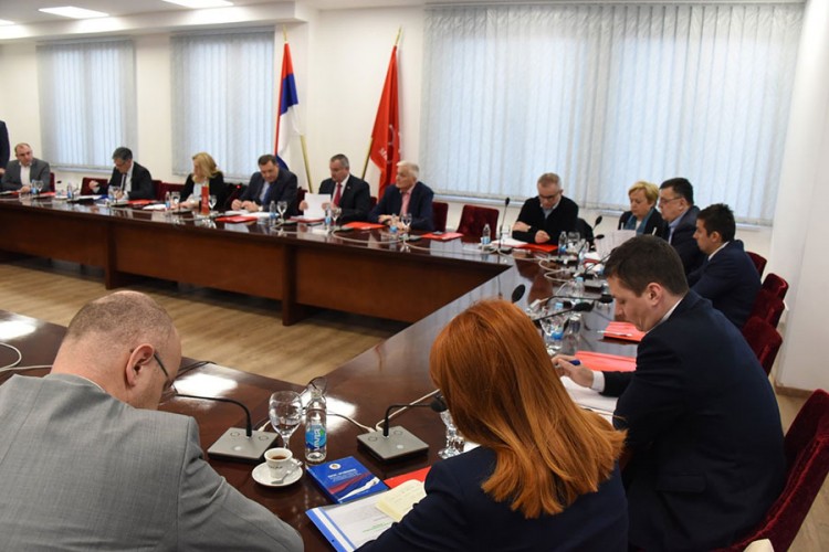 Počela sjednica proširenog Izvršnog komiteta SNSD-a