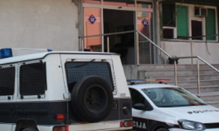 Tuča migranata u Gračanici, dvojica povrijeđenih