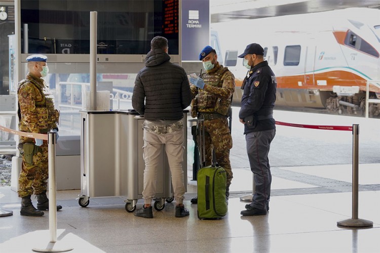 Slovenija savjetuje građane da izbjegavaju putovanje u Italiju