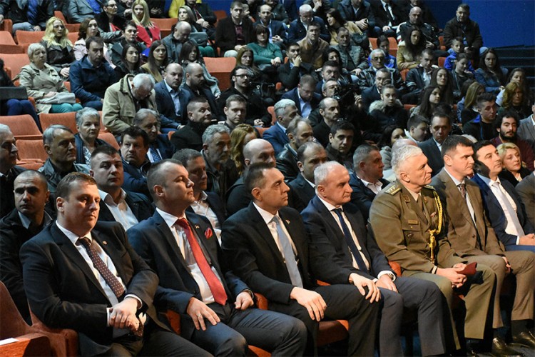 Vulin u Srebrenici otvorio novi fabrički pogon