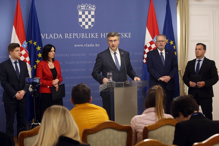 Plenković: U ratu smo protiv virusa, iduće nedjelje novi paket mjera