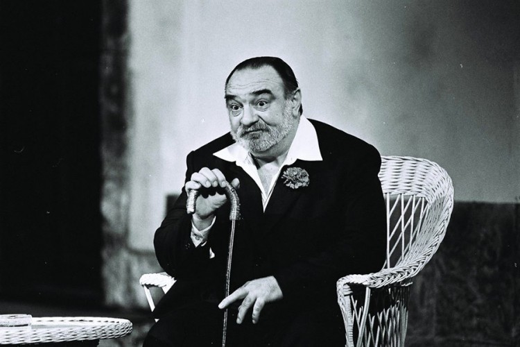 Bata Stojković, unikatna pojava u vasioni