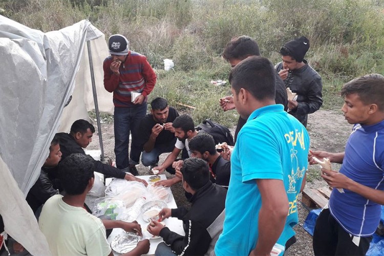 Pripremaju Lipu za migrante, iako su Srbi protiv