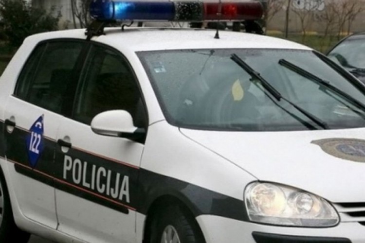 Žena i dijete poginuli kod Gradačca, troje povrijeđenih