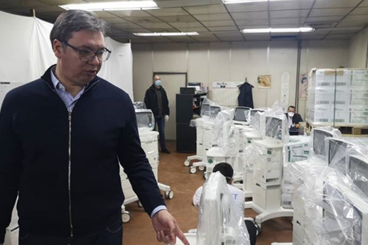 U Klinički centar stigli novi respiratori