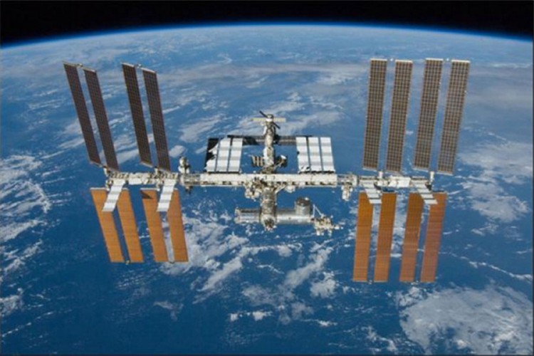 "Space X"- svemirski let sa posadom u maju