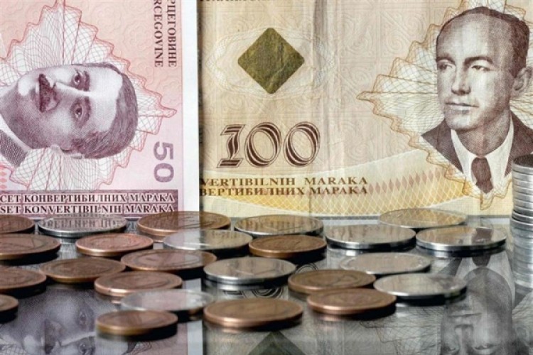 Zbog širenja dezinformacija kažnjena sa 1.000 KM