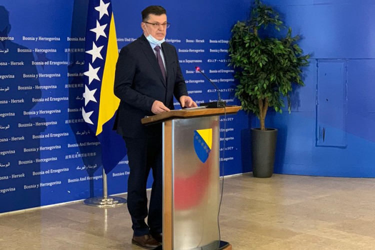 "Sve zemlje okupirane sobom, osloniti se na vlastite resurse"