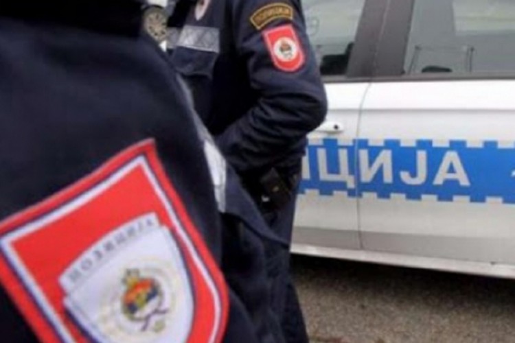 Pripadnici Policijske uprave Gradiška brane se sa slobode