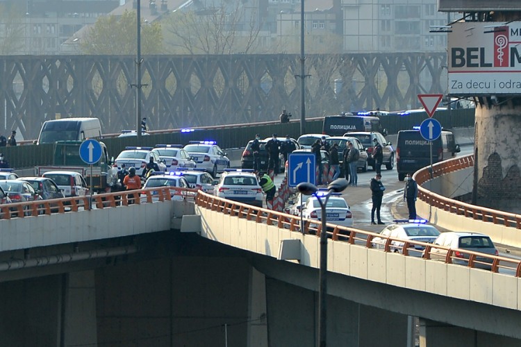 Haos i gužve u Beogradu za vrijeme policijskog časa, 50 osoba kažnjeno