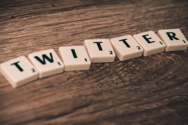 Twitter uklonio snimak razgovora Bolsonara i uličnog prodavca