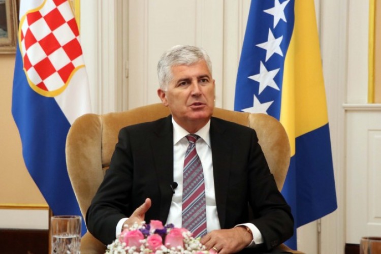Čović i Radman: Raditi na spašavanju života i zaštiti ekonomije