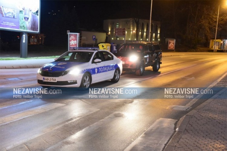 Policijski čas u RS prekršilo 76 građana, a izolaciju dvije osobe