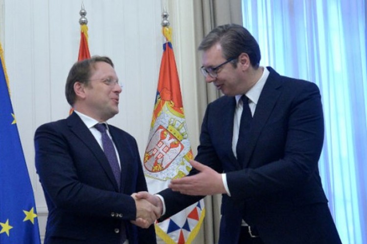 Srbiji do 15 miliona evra za hitne potrebe
