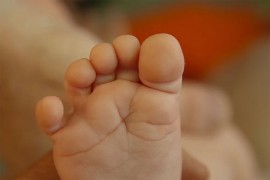 Beba u ozbiljnom stanju posle infekcije koronom