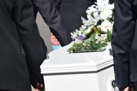 Sahranama u Srbiji će moći da prisustvuje najviše deset ljudi