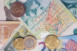 DW: Manje doznaka iz inostranstva zbog korona virusa