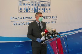 Milić: Preminuli pacijent virusom se zarazio u tuzlanskom centru za ...