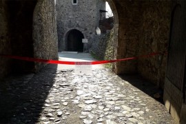 Zatvoreni Kastel, kampus i fudbalska igrališta u Banjaluci