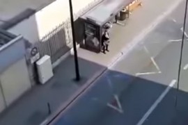 Srpkinja zapjevala na stanici u Parizu, sa prozora joj se pridružio ...