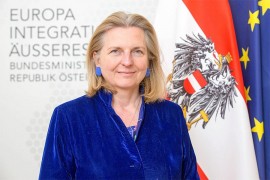 Razvodi se bivša ministarka na čijoj svadbi je bio Putin: Prijavila ...