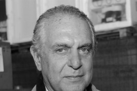 Preminuo advokat Mila Đukanovića