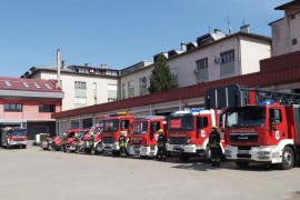 Srpska se oprostila od doktora Lazića, sirene u čast heroja