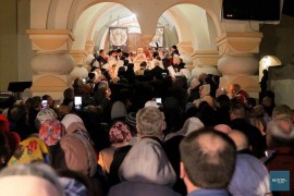 Bjelorusija: Hiljade ljudi u crkvama, ne mare na apele ljekara i vlasti