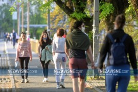 Sunce izmamilo Banjalučane u šetnju (FOTO)