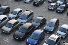 Prodavci auta u Rusiji među prvim preduzećima za nastavak rada