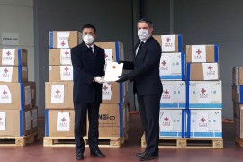 Ambasador Kine uručio Šeraniću kontingent zaštitne opreme