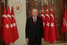 Erdoan: Sutra šaljemo medicinsku opremu SAD