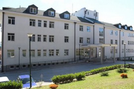 Dodikov kabinet donira medicinsku opremu bolnici u Nevesinju