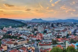 Slovenija sutra poslije šest nedjelja otvara granice opština
