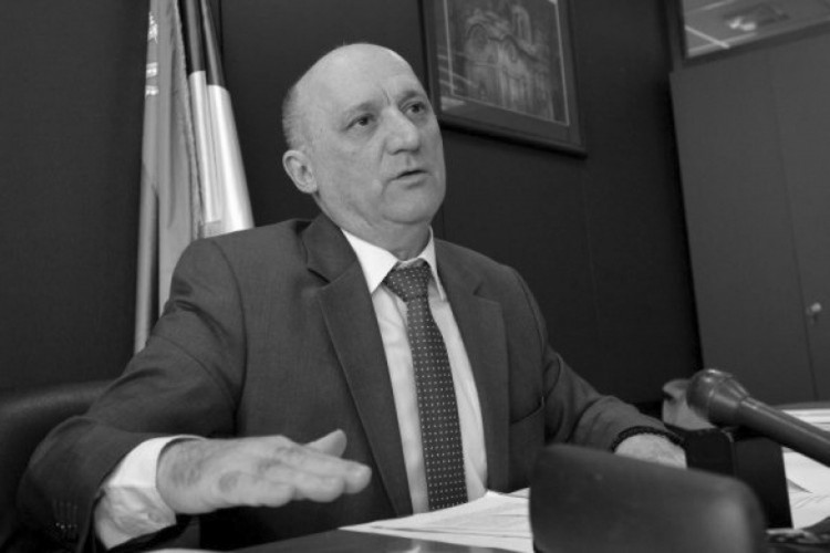 Prva smrt od virusa korona u Vladi Srbije
