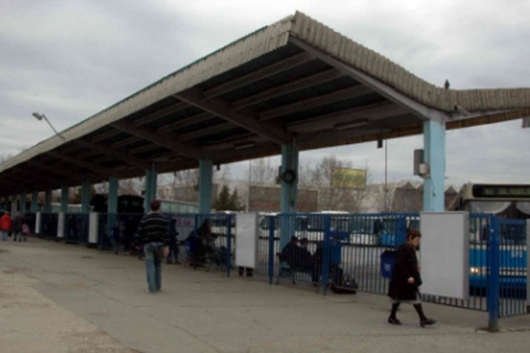 Obustavlja se javni prevoz na područnim linijama do 50 kilometara u RS