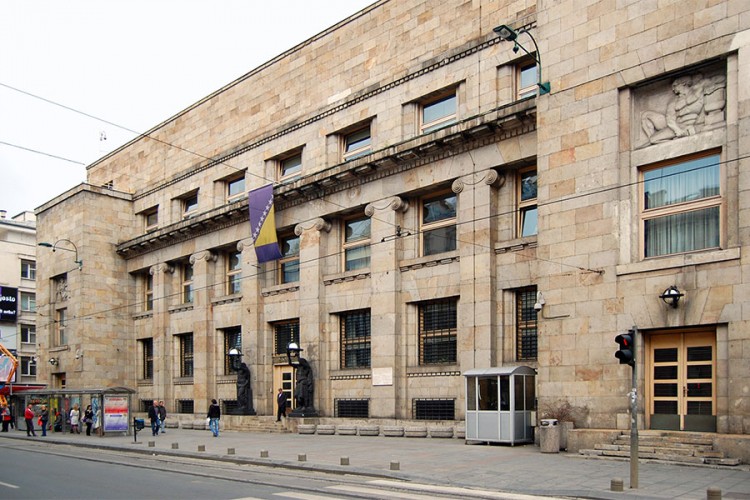 Dodik: Pogubna politika Centralne banke BiH