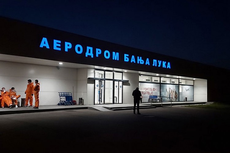 "Mobilna bolnica bila namijenjena drugom klijentu, preusmjerena u RS"