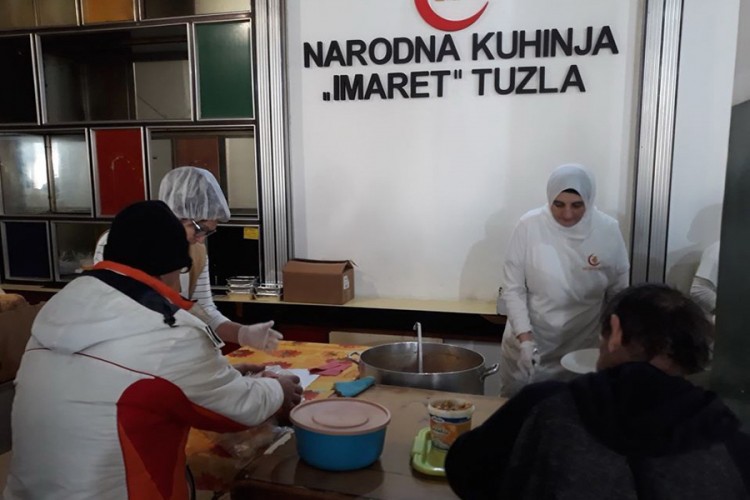 Virus korona tanji zalihe u javnim kuhinjama
