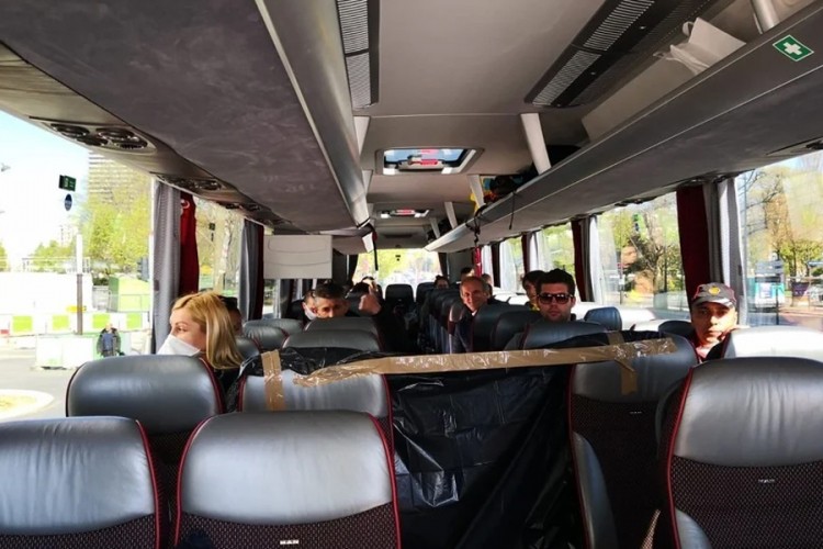 Autobus iz Francuske sa 29 bh. državljana stigao na granicu